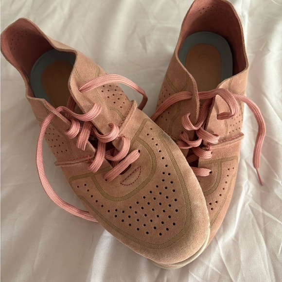 Pink Suede Low-Top Saydo Sneakers with Breathable Design women’s size 42 (10). - Picture 7 of 11